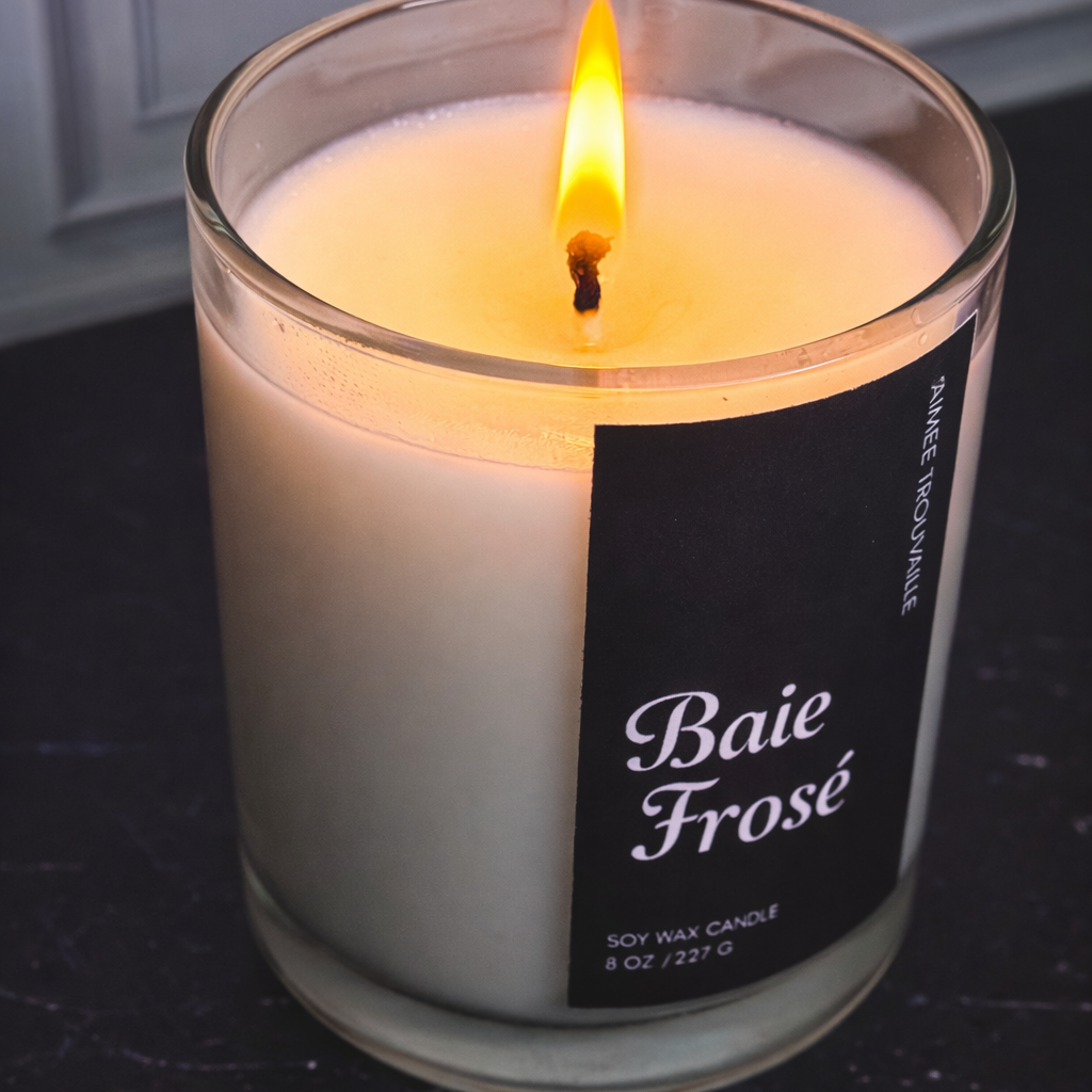 Baie Frosé Candle